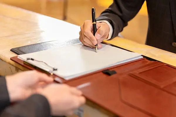 《引爆点》解读