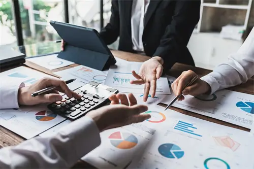 《小丑》漫画解读